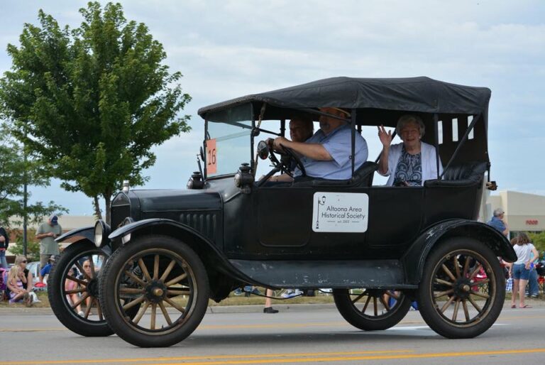 Fourth of July Parade Altoona Area Historical Society